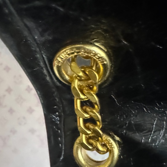 Saint Laurent Black Quilted Leather Shoulder Bag with Gold Chain. - Picture 3 of 16